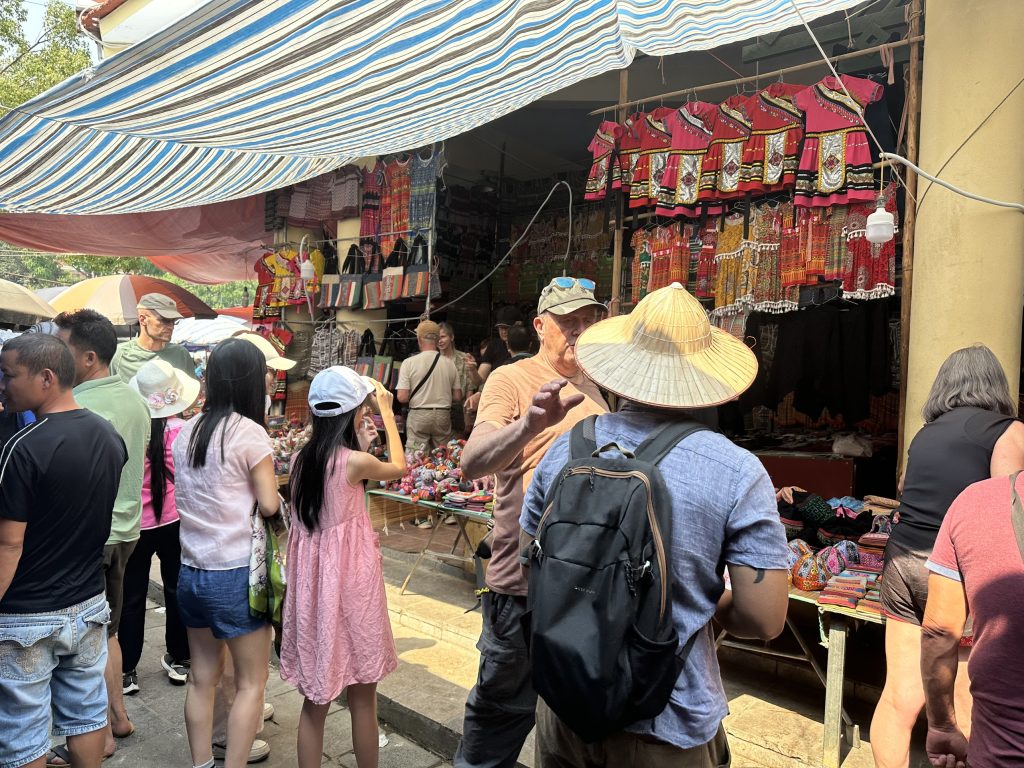 Bac Ha Market Tour From Sapa