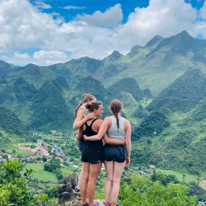 Ha Giang Easy Rider & Sapa Trekking Package
