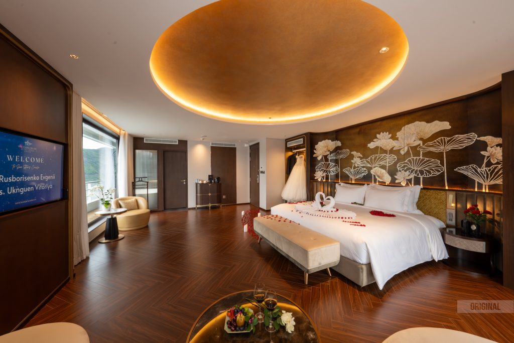 Ha Long Bay – Sea Stars Cruise 5*